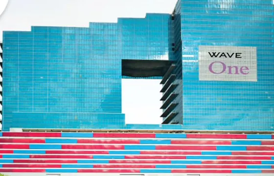 Wave One, Noida